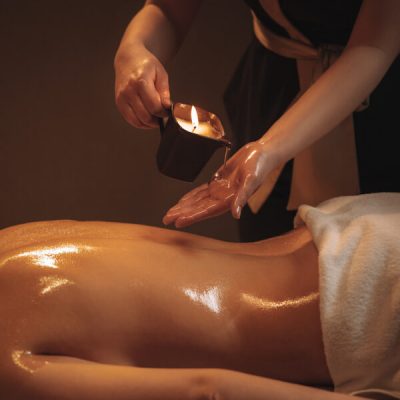 CANDLE MASSAGE DI COPPIA